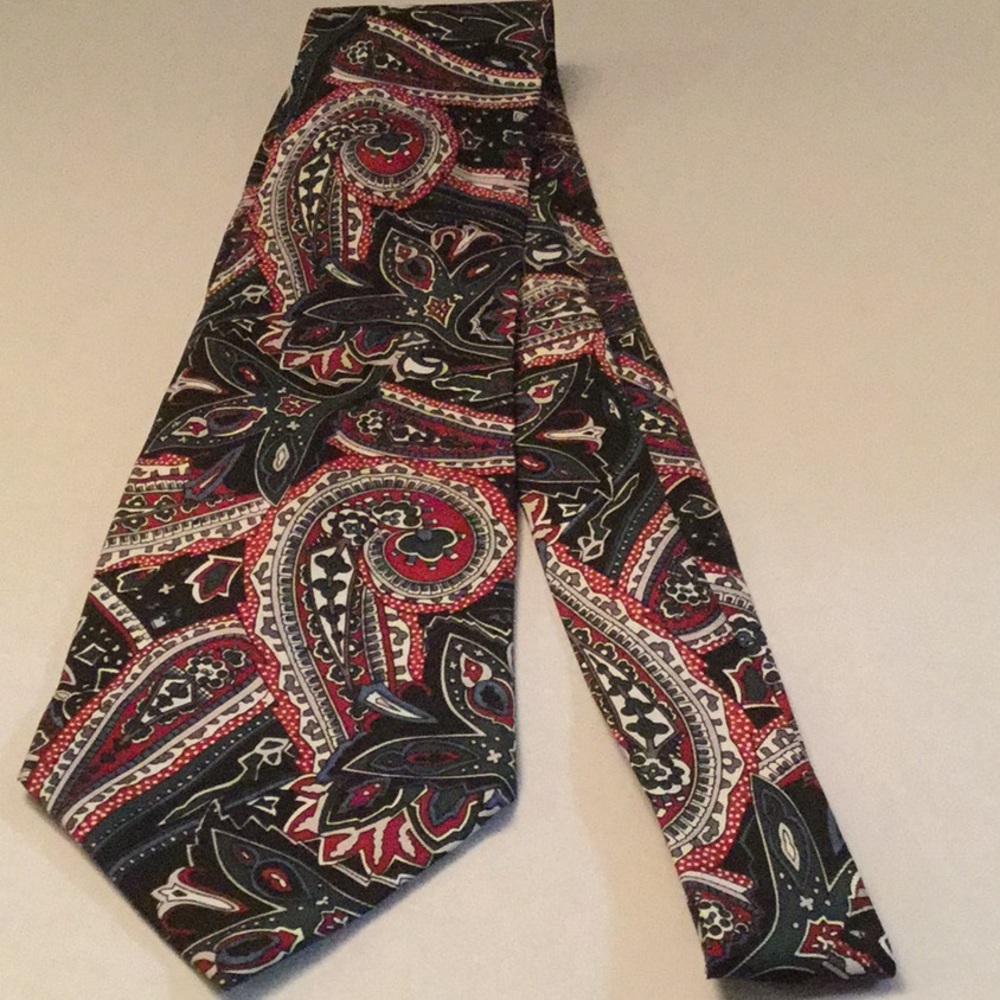 Via Veneto Handmade Silk Tie